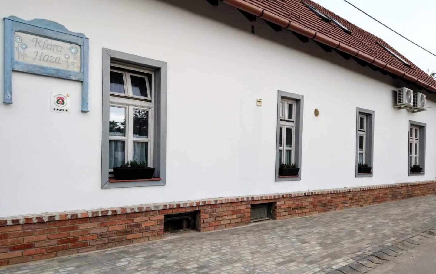 Klára-Háza Vendégház Tiszadorogma Exterior foto